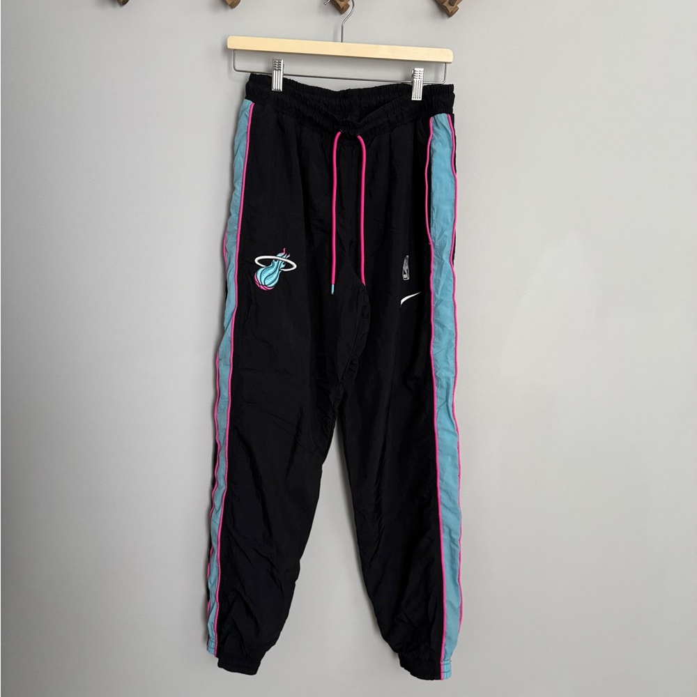 Men’s Size Medium NBA Nike Miami HEAT Vice Nights Court Side Track Pants